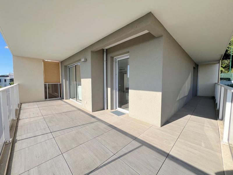 Appartement - 82 m² - 4 pièces