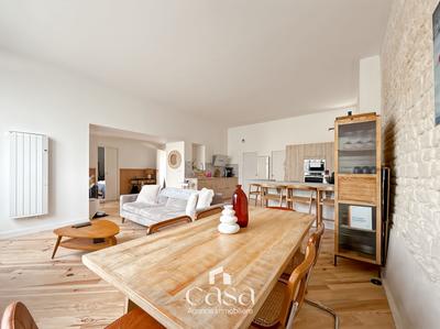 Loft - 70 m² - 2 pièces