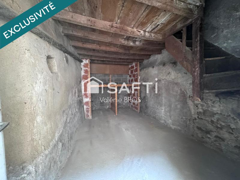 Maison - 90 m² - 6 pièces