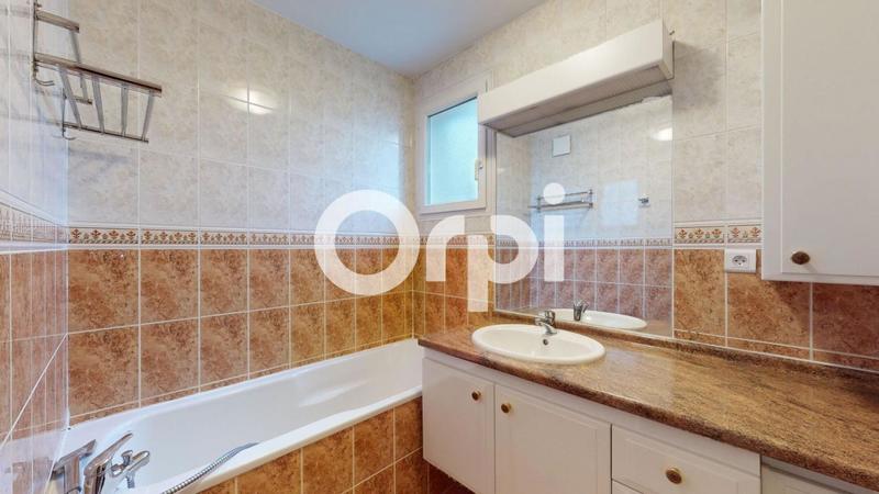 Appartement - 74 m² - 3 pièces