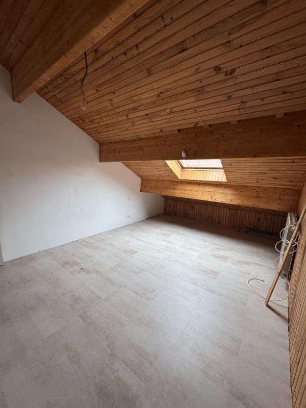 Appartement - 175 m² - 4 pièces