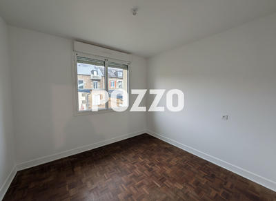 Maison - 87 m² - 4 pièces