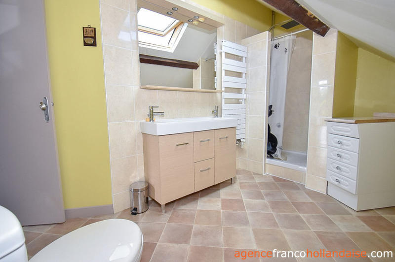 Maison - 136 m² - 6 pièces