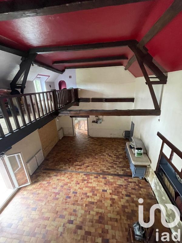 Maison - 275 m² - 10 pièces