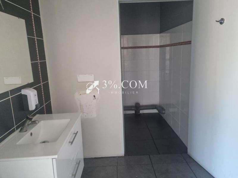 Local commercial - 201 m²