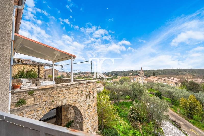 Maison - 88 m² - 5 pièces