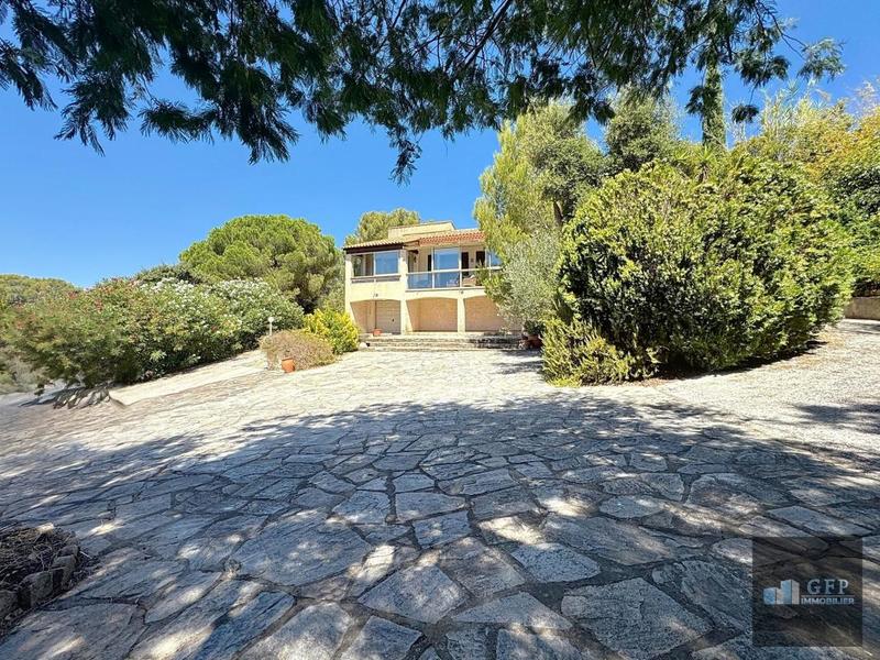 Villa - 125 m² - 4 pièces