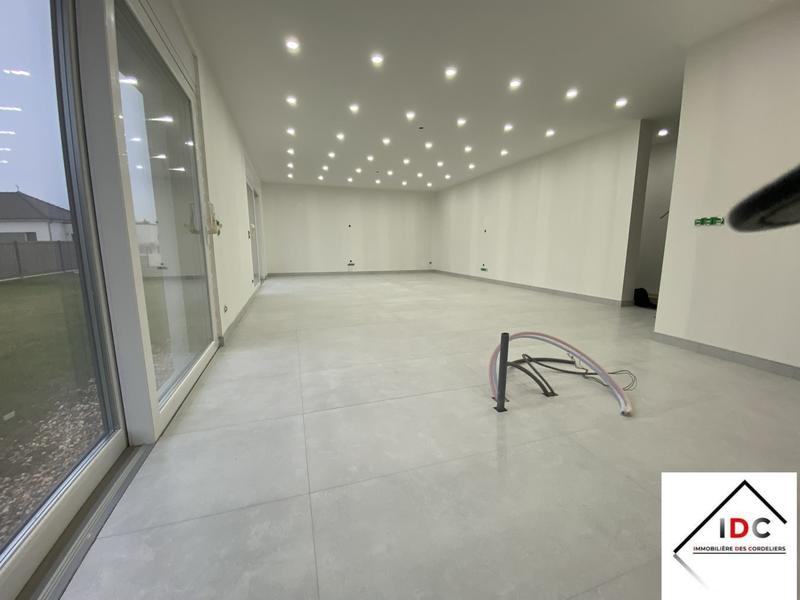 Maison - 153 m² - 5 pièces