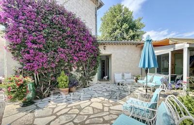 Maison - 152 m² - 4 pièces