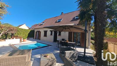 Maison - 179 m² - 6 pièces