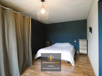 Maison - 172 m² - 8 pièces