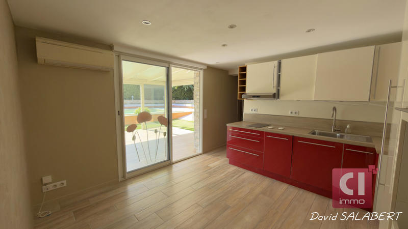 Maison - 163 m² - 6 pièces