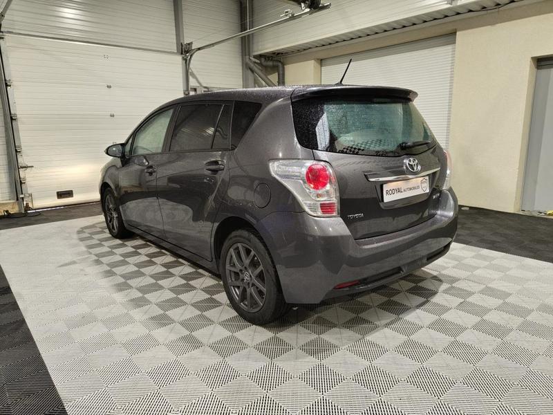 Toyota Verso Skyblue Phase 2 1.6 d-4d 16v 112 cv