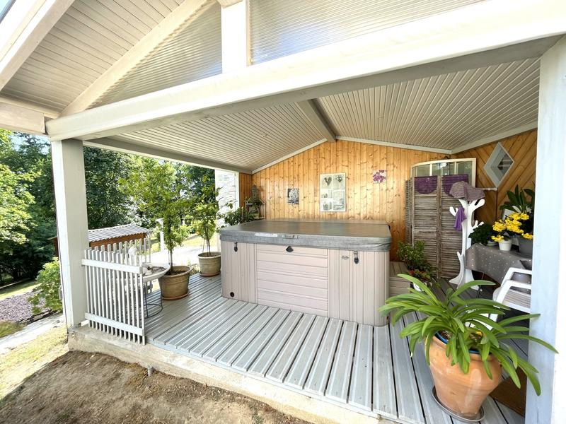 Maison traditionnelle - 127 m² - 4 pièces