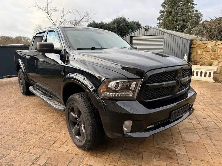 Dodge Ram 1500 4.7l V8 5.7l