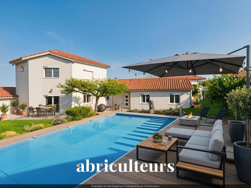 Maison ancienne - 194 m² - 6 pièces