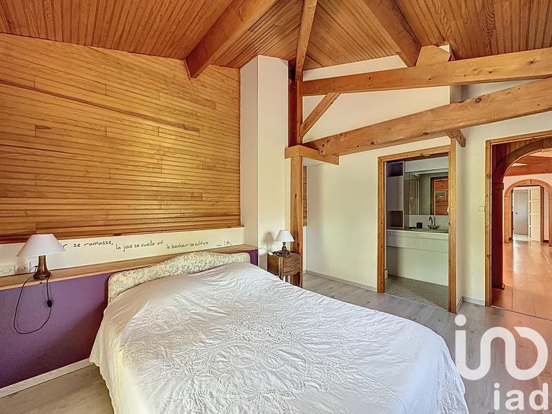 Maison de campagne - 250 m² - 6 pièces