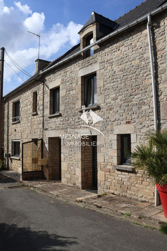 Maison - 85 m² - 5 pièces