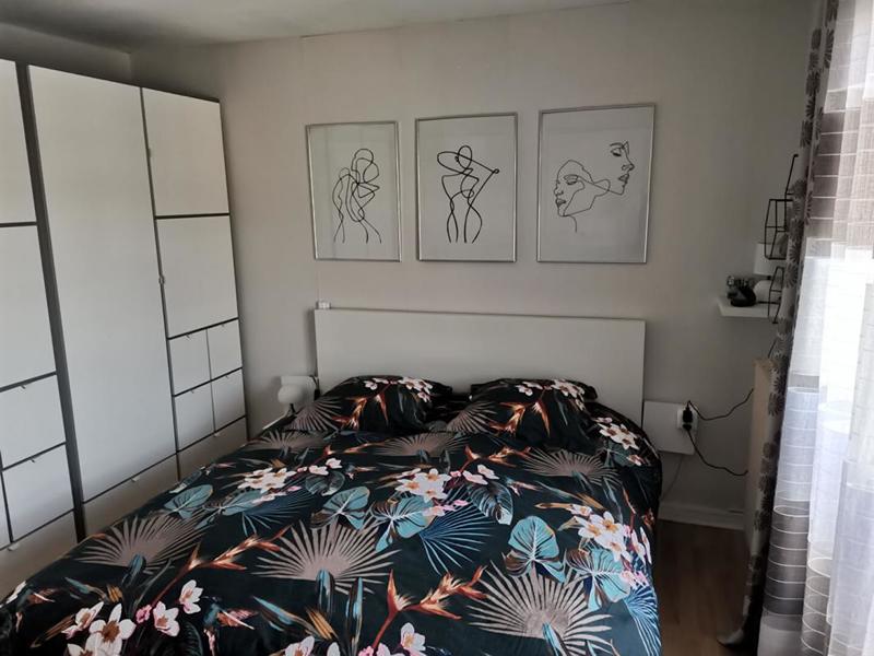 Maison - 94 m² - 5 pièces