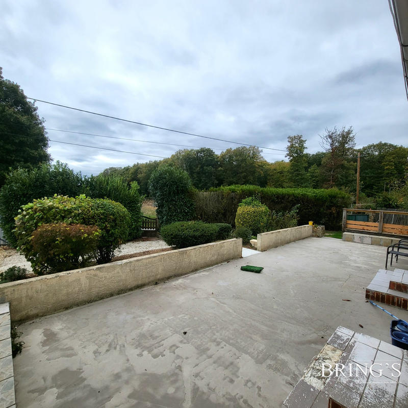 Maison traditionnelle - 119 m² - 7 pièces