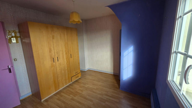 Maison - 80 m² - 5 pièces