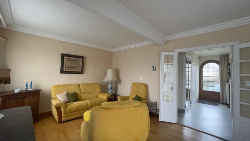 Maison - 100 m² - 6 pièces