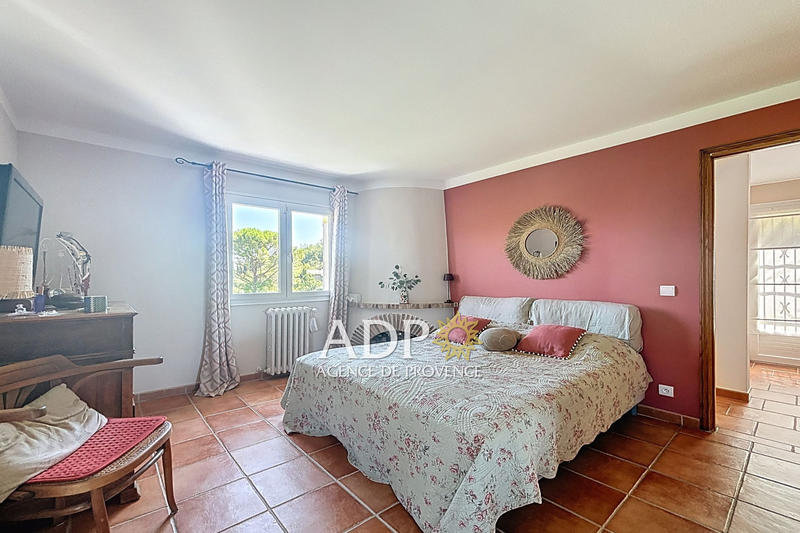 Maison - 150 m² - 4 pièces