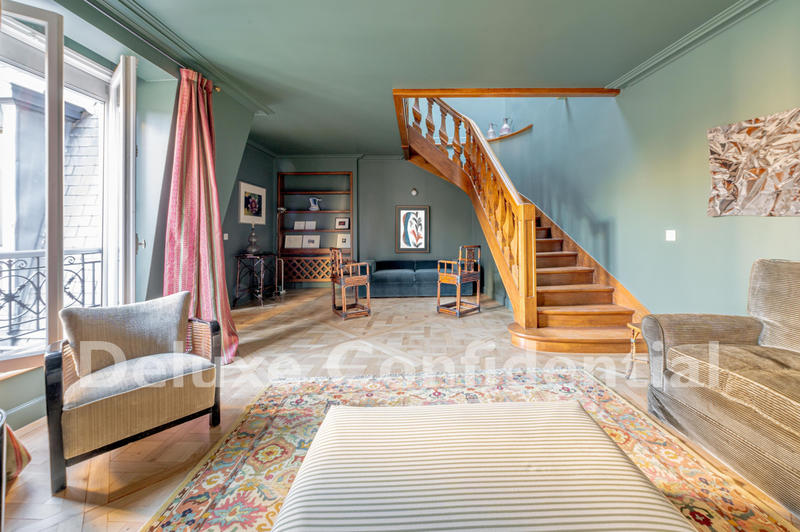 Appartement - 125 m² - 6 pièces