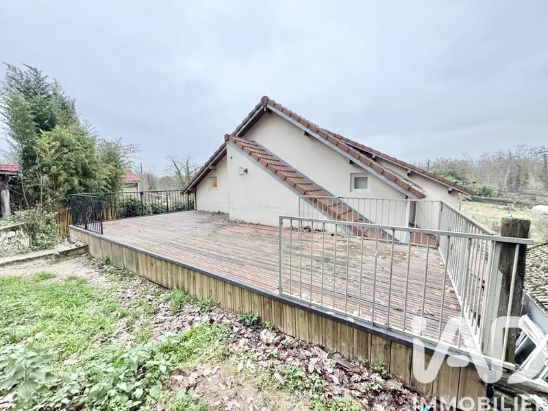 Maison - 140 m² - 6 pièces