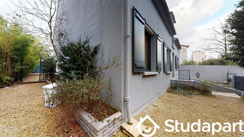 Chambre - 12 m² - 1 pièce