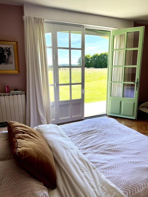 Maison - 260 m² - 8 pièces