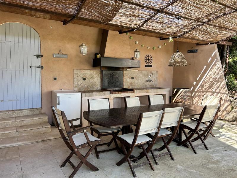 Maison - 159 m² - 6 pièces