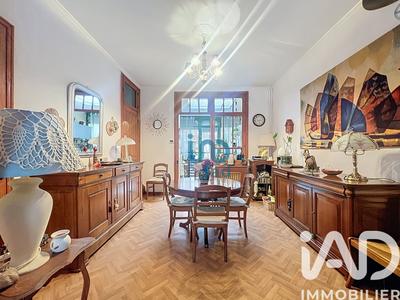 Maison - 77 m² - 5 pièces