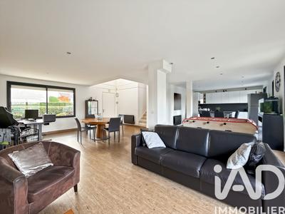 Maison - 155 m² - 6 pièces