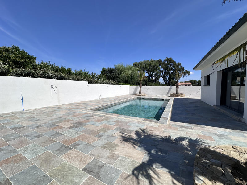 Villa - 140 m² - 4 pièces