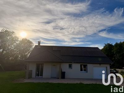 Maison - 92 m² - 4 pièces