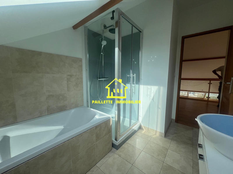 Maison - 176 m² - 6 pièces