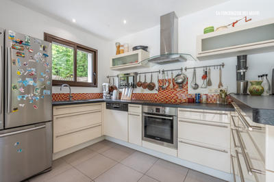 Maison contemporaine - 209 m² - 6 pièces