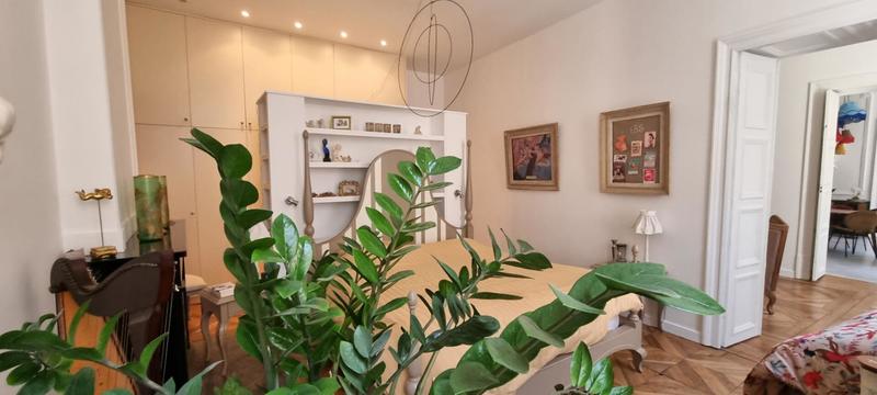 Appartement - 120 m² - 4 pièces