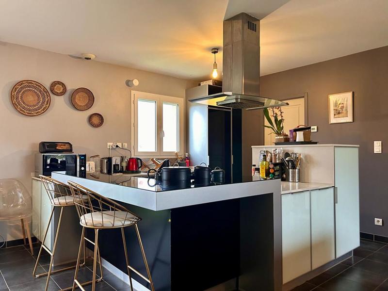 Maison - 100 m² - 4 pièces