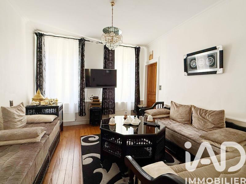 Maison de ville - 212 m² - 8 pièces