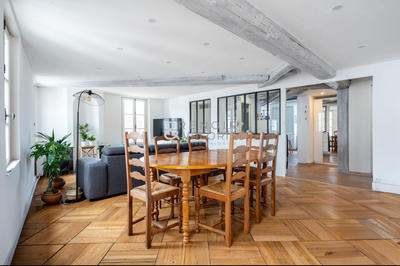 Appartement - 112 m² - 6 pièces