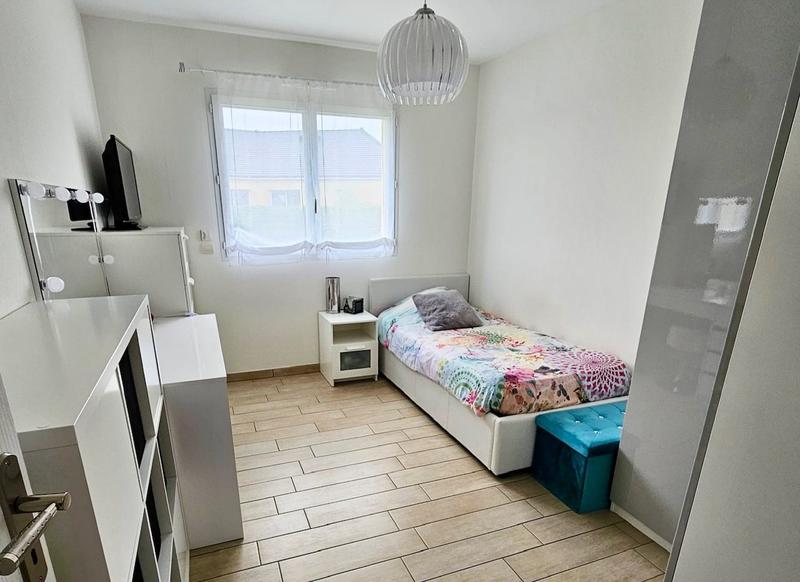 Maison - 121 m² - 6 pièces