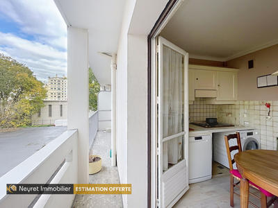 Appartement - 89 m² - 4 pièces