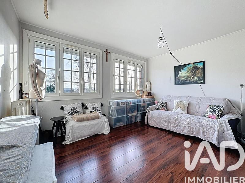 Maison - 150 m² - 9 pièces