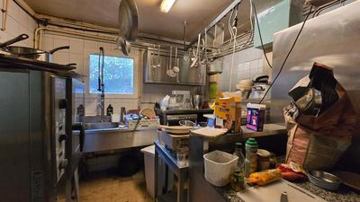 Immeuble - 140 m² - 6 pièces