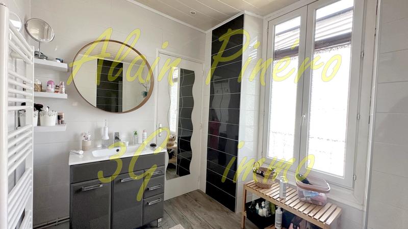 Maison - 91 m² - 4 pièces