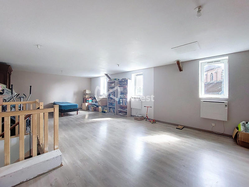 Maison - 188 m² - 8 pièces