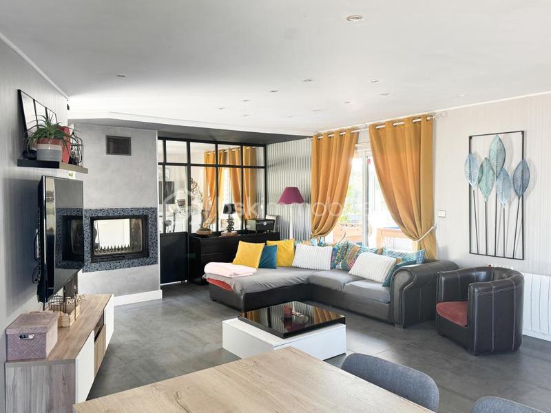 Maison - 130 m² - 6 pièces