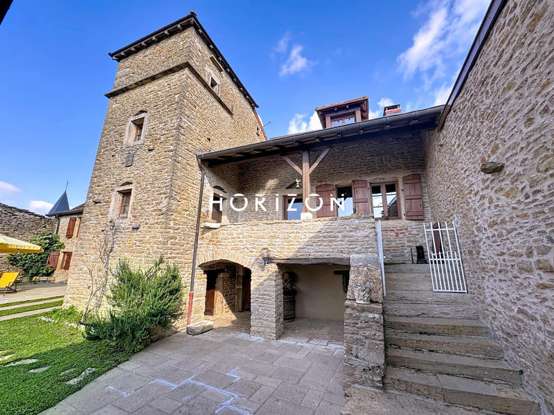 Maison - 178 m² - 6 pièces